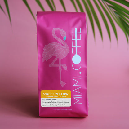 Quarter kg bag of Miami.Coffee Sweet Yellow from the Daterra Collection in Cerrado Brazil. Pulped natural processed Arara and Catuai culticars. Tasting notes: Sweet & Sugary with Notes of Gold Raisin, Butterscotch, and Apricot, with a Smooth Finish showing hints of Almond